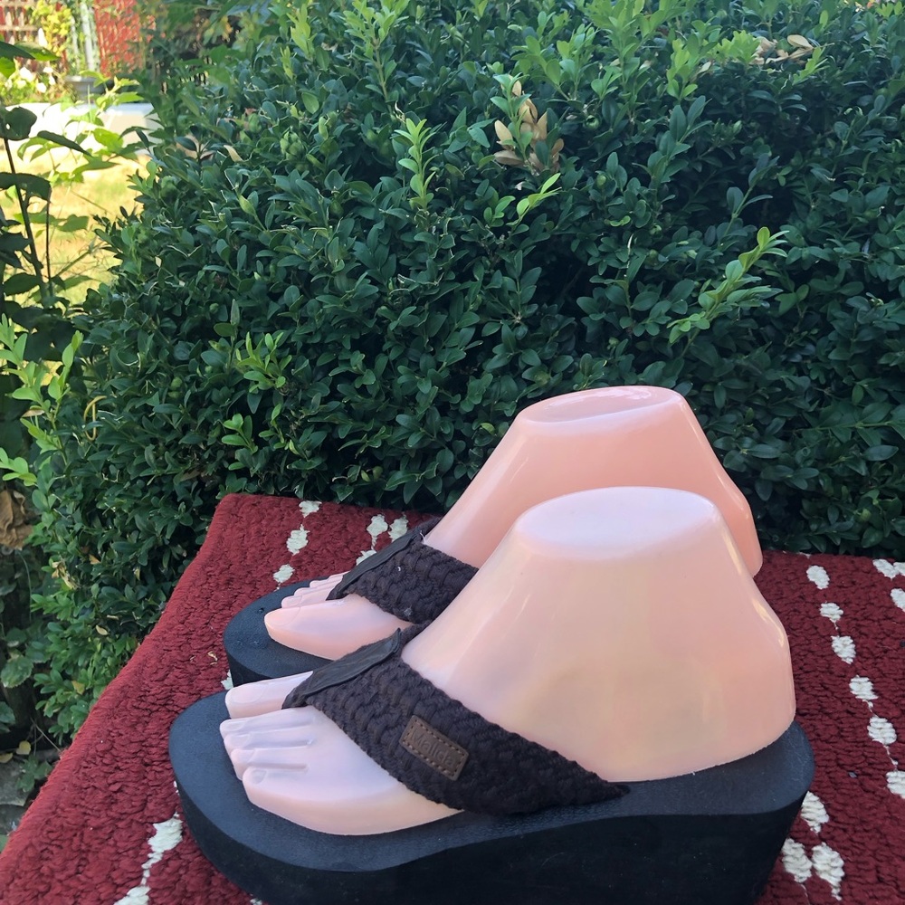 Malida Women’s Brown Braided Wedge Platform Flip-Flop Sandals Size 7